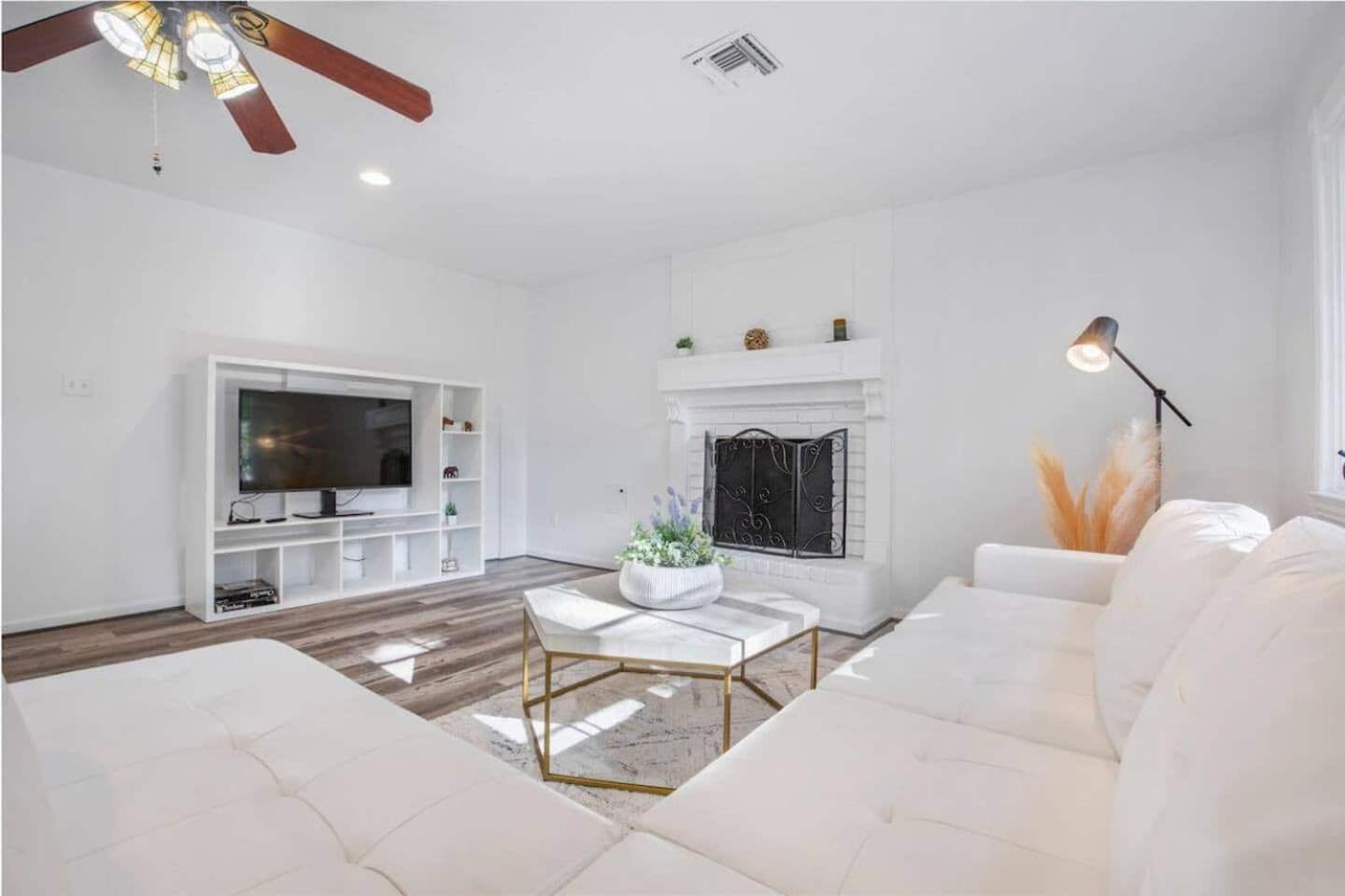 Sunmeadow Manor Retreat Βίλα Friendswood Εξωτερικό φωτογραφία