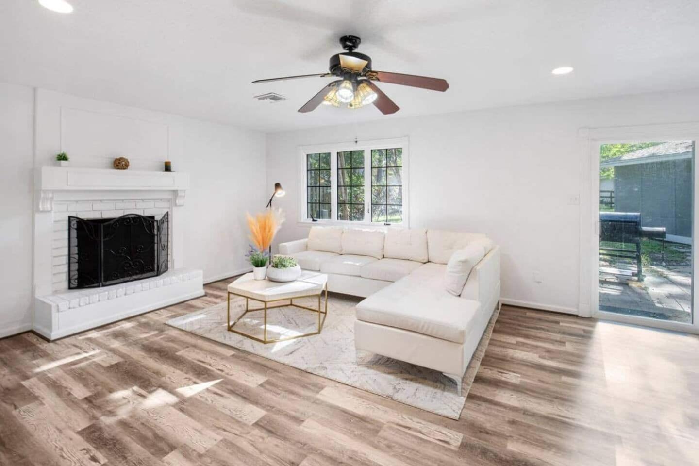 Sunmeadow Manor Retreat Βίλα Friendswood Εξωτερικό φωτογραφία